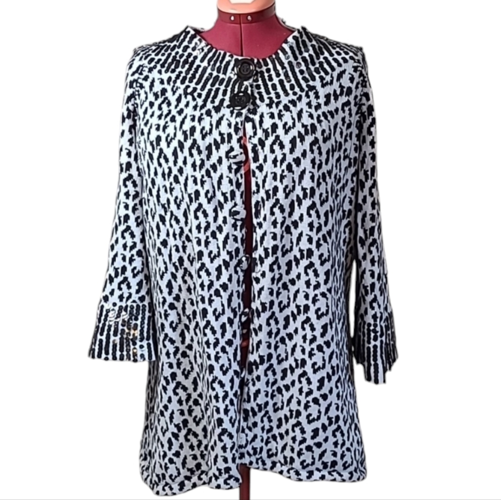 Storybook Knits 3/4 Sleeve Sequins Animal Leopard Print Cardigan - Picture 3 of 8